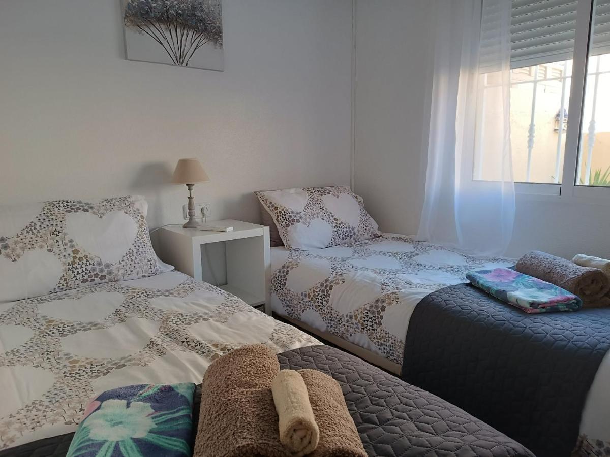 Cozy & Bright Apartment, Villamartin, Orihuela Costa Exterior foto